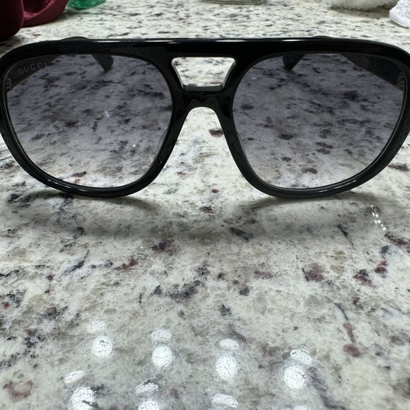 Gucci Unisex Sunglasses Model GG1188S